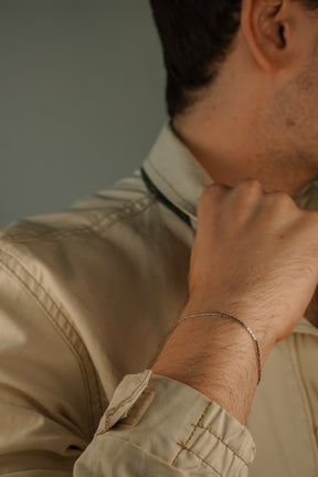 GRAND SUCESS – WIRE BRACELET